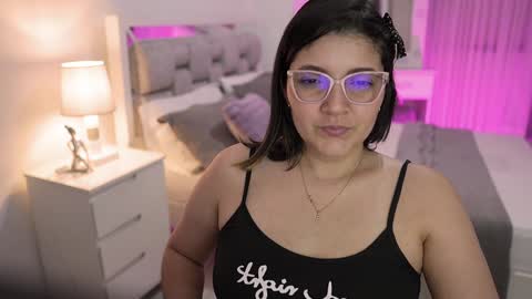 Snapshot of camila_buitrago chatting on January 19, 3:08 am Camila buitrago online show from January 19, 3:08 am