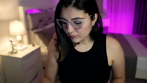 Snapshot of camila_buitrago chatting on February 13, 12:57 am Camila buitrago online show from February 13, 12:57 am