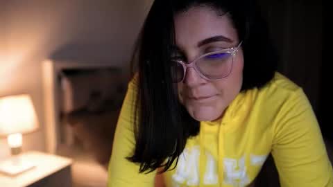 Camila buitrago online show from October 2, 3:38 am