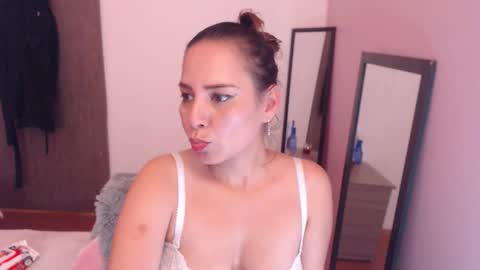 camila online show from January 16, 8:07 pm