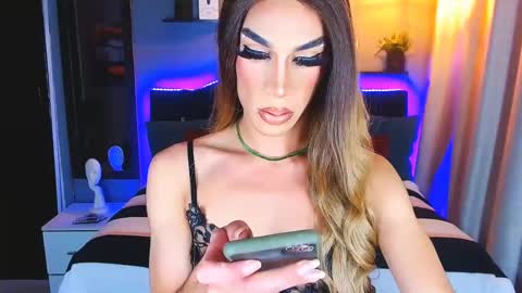 Camila online show from January 27, 3:15 am