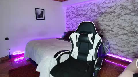 Camila Roose online show from March 21, 1:44 am