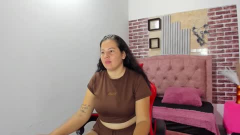 camila_jls online show from September 22, 8:13 pm