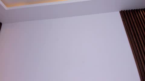 Snapshot of camila_martinez9 chatting on February 12, 2:32 pm camila_martinez9 online show from February 12, 2:32 pm