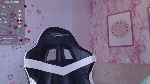 Cami online show from February 9, 5:33 pm