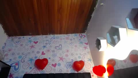 Snapshot of camila_rous_ chatting on February 23, 6:12 pm CAMILA online show from February 23, 6:12 pm
