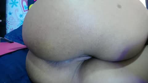 Snapshot of camila_rous_ chatting on February 28, 10:06 pm CAMILA online show from February 28, 10:06 pm