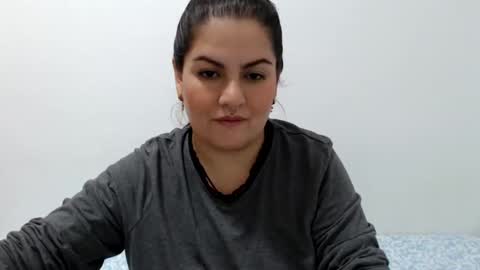Snapshot of camila_villanueva chatting on October 12, 12:14 am Camila Villaneva online show from October 12, 12:14 am