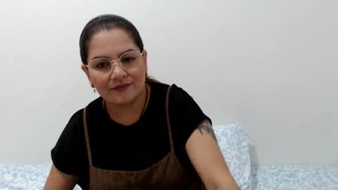 Snapshot of camila_villanueva chatting on October 10, 10:58 pm Camila Villaneva online show from October 10, 10:58 pm