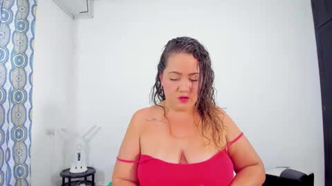 camilaa foxxx online show from November 18, 2:42 pm