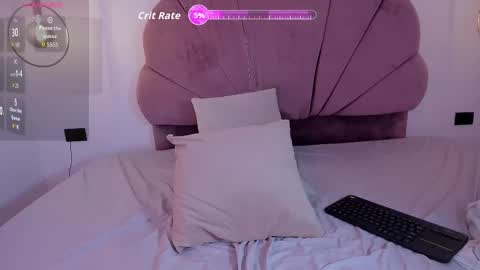 Camila online show from October 8, 10:05 pm