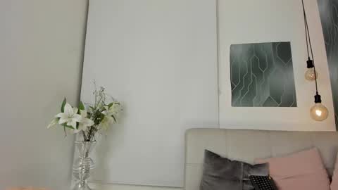 camila manzur online show from October 17, 11:20 pm