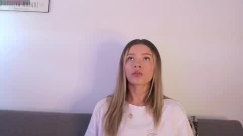 Camila Monroee  online show from December 1, 2:04 pm