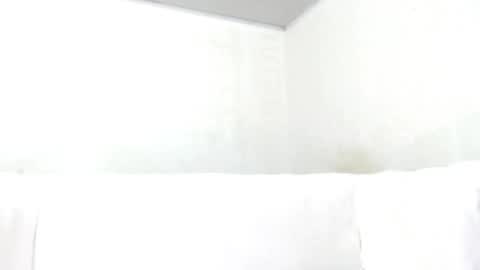 Snapshot of camilapaez1 chatting on March 8, 4:01 am cami online show from March 8, 4:01 am