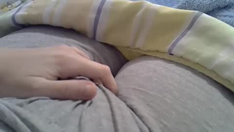 flash 50 tokens BIG CLIT  tits pussy. masturbation big clit 150 tokens fingers inside pussy 1000 tk  pump big clit 300 tk online show from October 5, 2:53 am