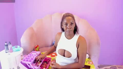 camilasandoval online show from September 11, 10:00 pm