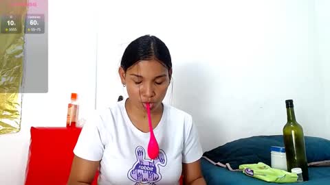 Snapshot of camilavagina24 chatting on December 26, 4:47 pm Camila online show from December 26, 4:47 pm