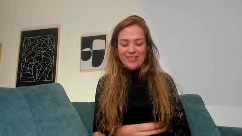 Snapshot of camilawm19 chatting on January 10, 4:54 am Camila online show from January 10, 4:54 am