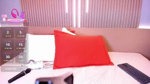camile_cute online show from November 8, 11:19 pm