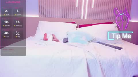 camile_cute online show from November 19, 9:13 pm