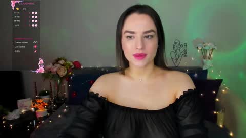Snapshot of camilla__1one chatting on February 20, 1:36 am camilla__1one online show from February 20, 1:36 am