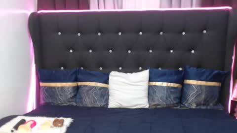 camilla_morena online show from October 16, 4:56 am