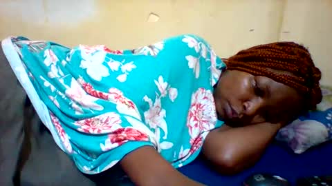 camillah_sweet online show from May 8, 7:41 pm