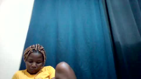 camillah_sweet online show from March 4, 7:00 pm