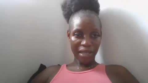 camillasoofine online show from May 7, 4:03 pm