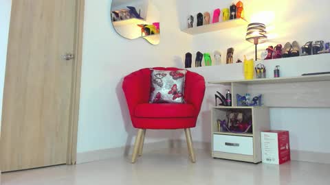 Snapshot of camillevega chatting on September 13, 3:31 am online show from September 13, 3:31 am