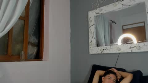 Snapshot of camillo_virgil chatting on September 16, 11:12 am Camillo Virgil online show from September 16, 11:12 am