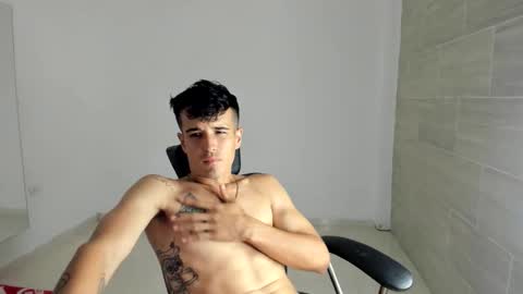camilo887868 online show from May 13, 8:07 pm