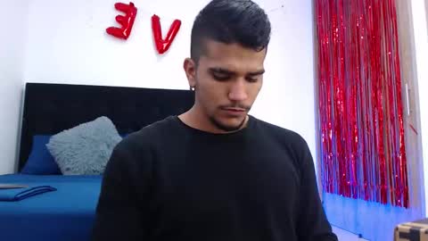 camilo_contre21 online show from February 16, 8:18 pm