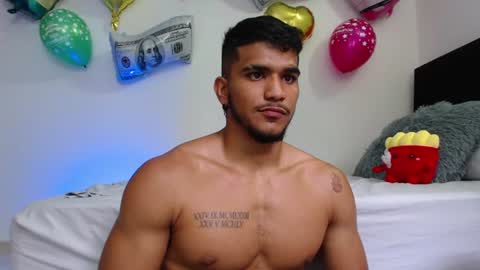 camilo_contre21 online show from July 9, 8:57 pm