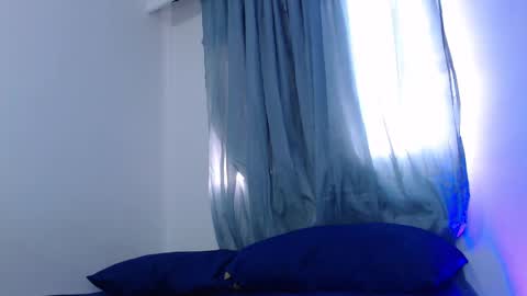 camilo_contre21 online show from March 8, 8:57 pm