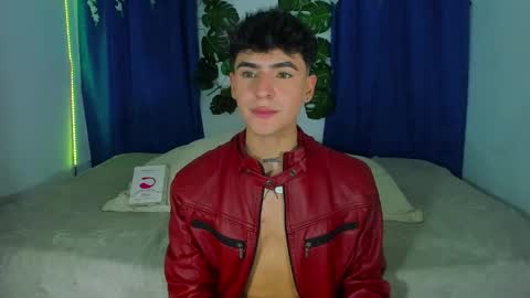 Snapshot of camilo_xcam chatting on February 27, 7:58 pm CAMILO online show from February 27, 7:58 pm
