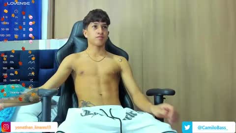 Snapshot of camilobass_ chatting on February 4, 12:51 am Camilo Bass online show from February 4, 12:51 am