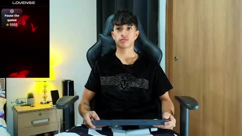 Camilo Bass online show from May 19, 12:50 am
