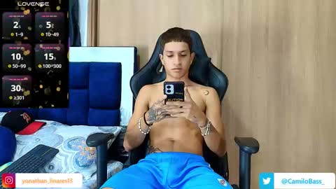 Snapshot of camilobass_ chatting on September 20, 1:08 am Camilo Bass online show from September 20, 1:08 am
