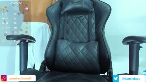 Snapshot of camilobass_ chatting on January 24, 1:03 am Camilo Bass online show from January 24, 1:03 am