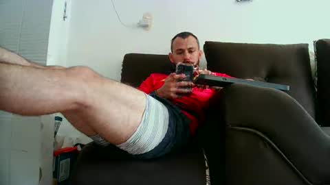 Snapshot of camiloex chatting on December 6, 6:00 pm Camilo online show from December 6, 6:00 pm