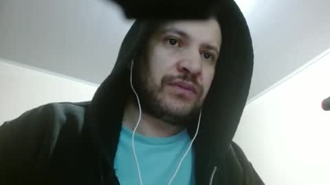 Snapshot of camiloking17 chatting on February 10, 10:31 am camilo online show from February 10, 10:31 am