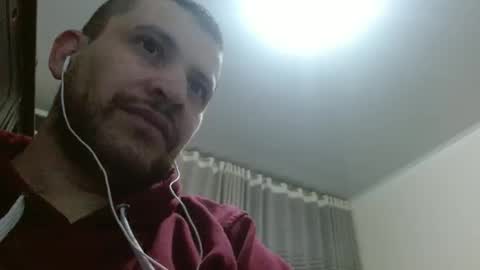 Snapshot of camiloking17 chatting on January 18, 7:17 am camilo online show from January 18, 7:17 am