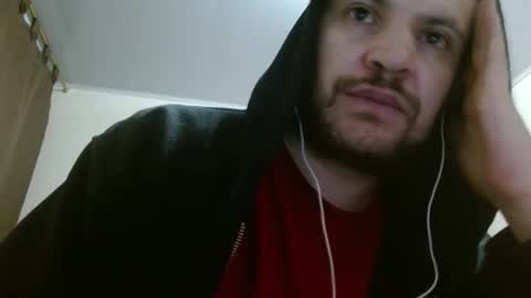 Snapshot of camiloking17 chatting on February 9, 11:14 am camilo online show from February 9, 11:14 am
