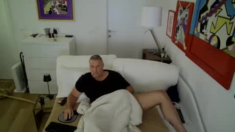 camunication online show from February 17, 9:24 am