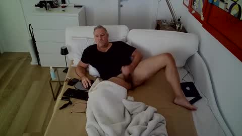 camunication online show from February 20, 1:19 pm