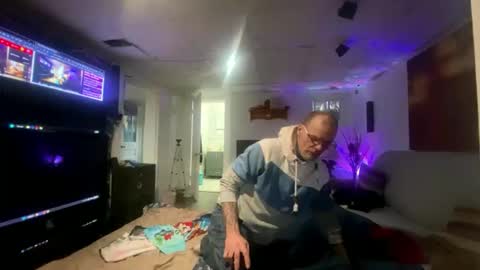 CanadaGuy1978 online show from April 2, 3:19 pm