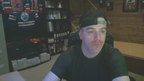 CanadianBacon6969 online show from February 21, 8:18 am