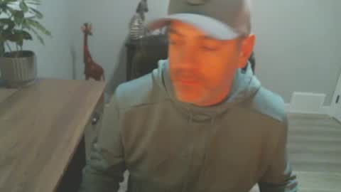 CanadianBacon6969 online show from January 11, 8:42 am