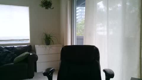 Devon online show from March 11, 4:18 pm